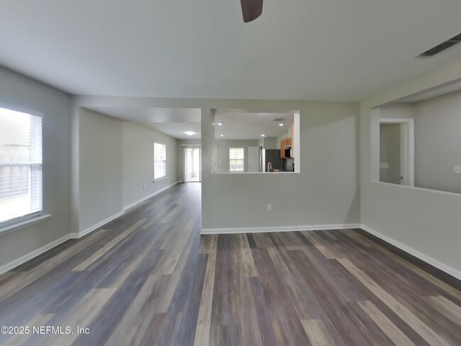 Photo - 76383 Timbercreek Blvd