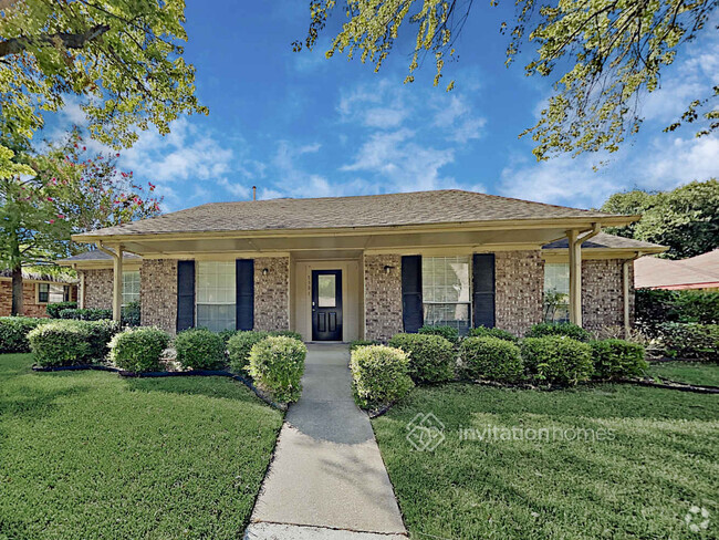 Building Photo - 5301 Hollow Bend Ln Rental