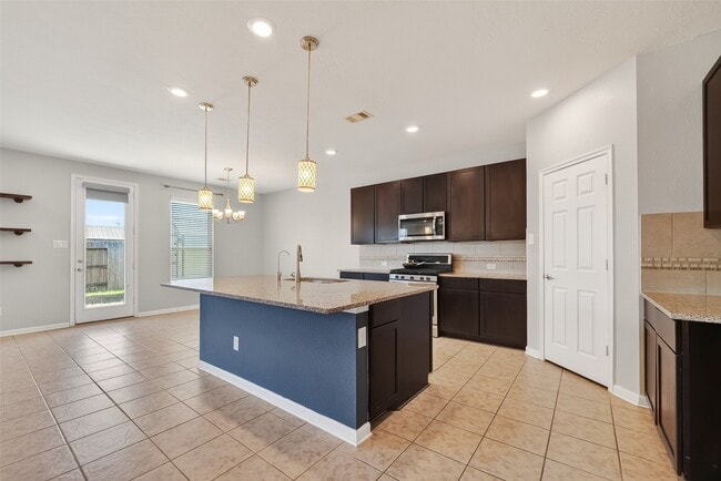 Photo - 3509 Pentland Downs St