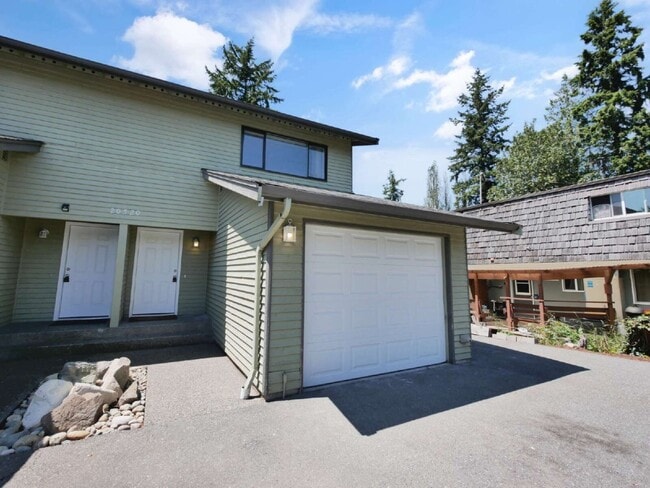 Photo - Rare Edmonds duplex now available! This side-by-side townhome-style unit features 2 bedrooms, 1.5...