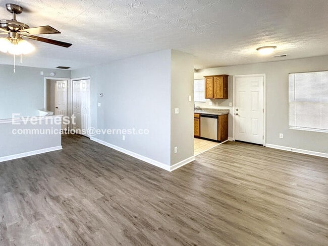 Photo - 3251 River Ln SE