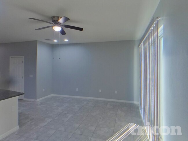 Photo - 7127 Summer Holly Pl