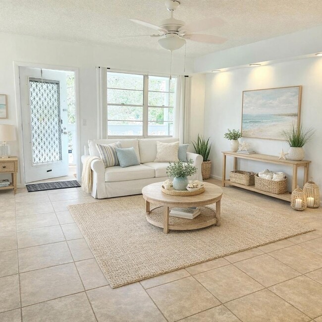 Photo - 184 Tilford I