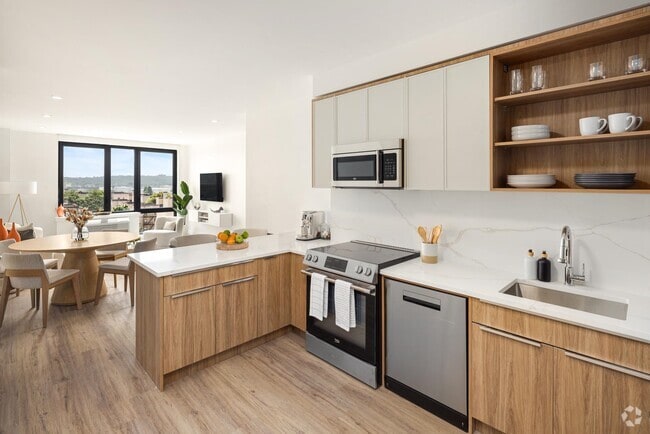 Building Photo - 285 Broadway Unit 506 Rental