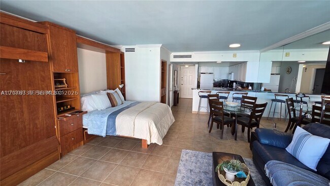 Building Photo - 2501 S Ocean Dr Unit 809