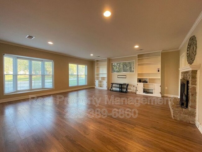 Photo - 9536 Bermuda Ave