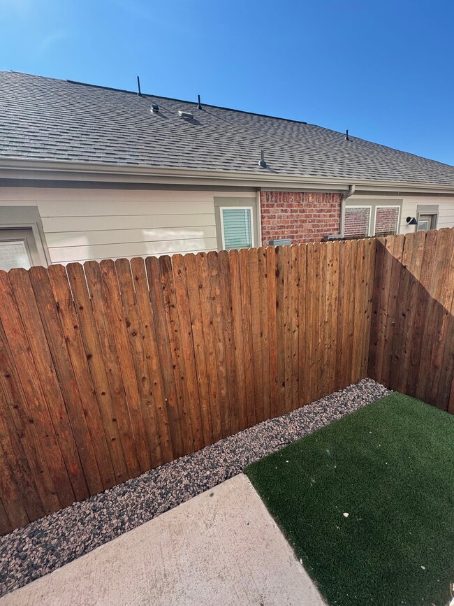 Photo - 200 White Water Dr Unidad 817