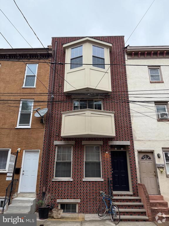 Building Photo - 1217 Montrose St Rental