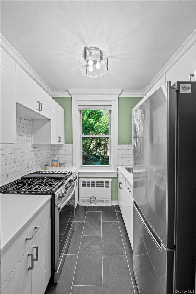 Photo - 629 Kappock St Unit 4G