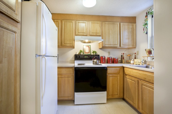 Photo - Florence Virtue