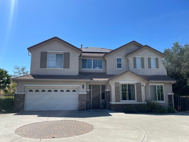 Photo - Spectacular 2 story home w/pool/spa/bulit in BBQ, fire pit and Bocci ball court