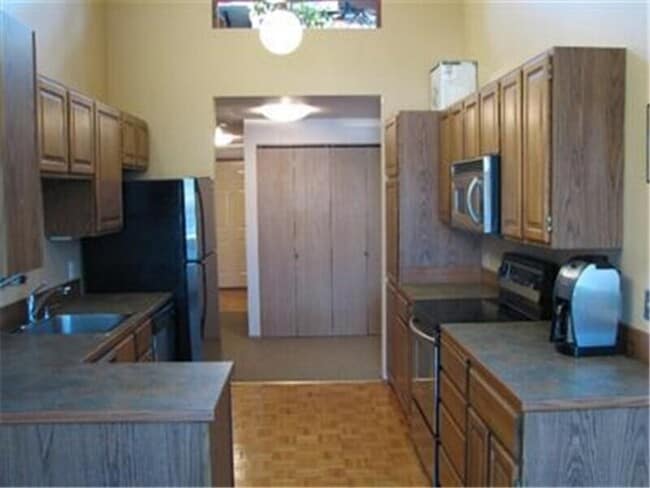 965 W Nickerson St Unit 41
