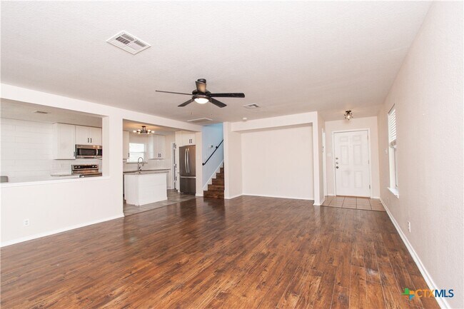 Photo - 283 Cordero Dr