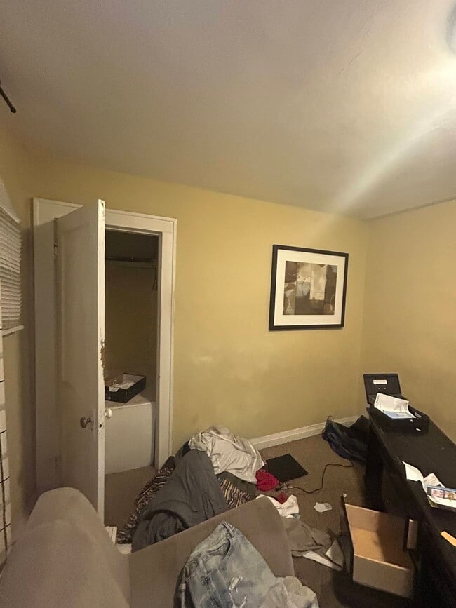 Photo - 4025 Beachwood Ave