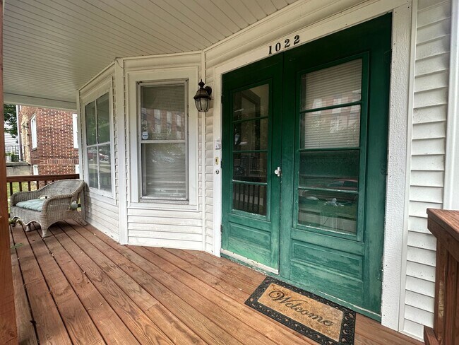 1022 Erin St