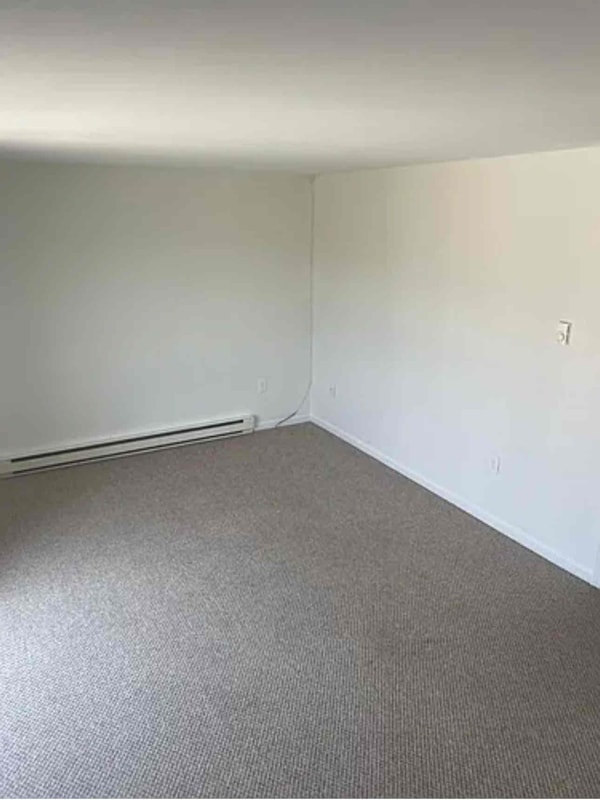 Photo - 423 Grafton St