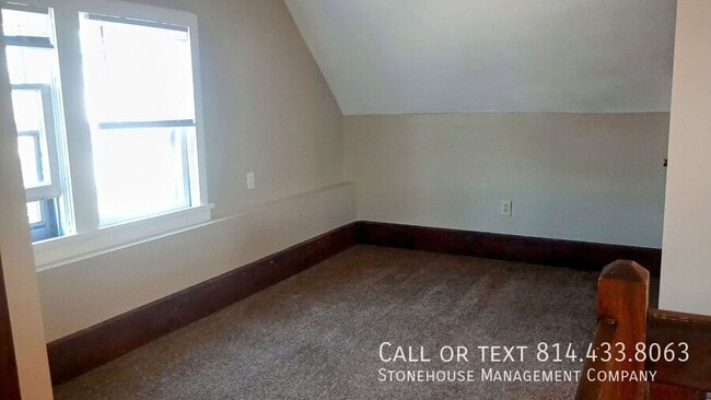 Photo - 354 W 7th St Unit 5