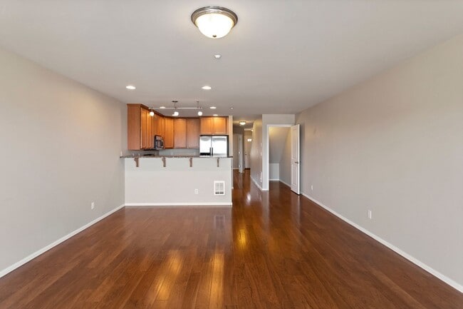 Photo - 3 Bed 3 Bath - Views - NAS Whidbey - Island Hospital