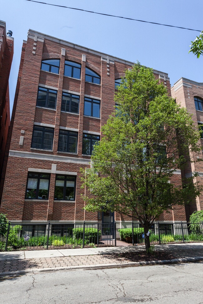 Building Photo - 2708 N Lehmann Ct Unit 4N Rental