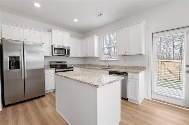 Building Photo - 1532 Aralynn Way