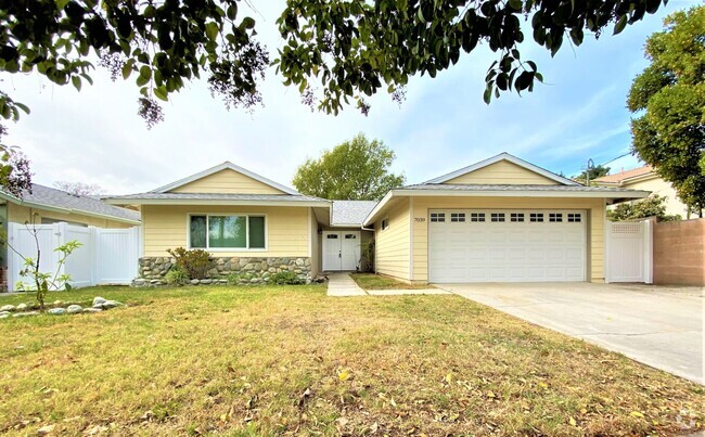 Building Photo - 3-Bed 2-Bath House for Rent in Lake Balboa