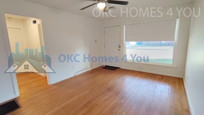 Photo - Charming 2 Bedroom near I-44 & May Ave.