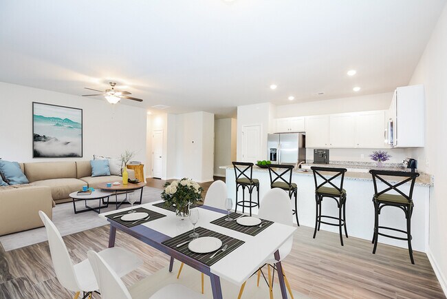 Photo - 7567 Tender Heart Cir