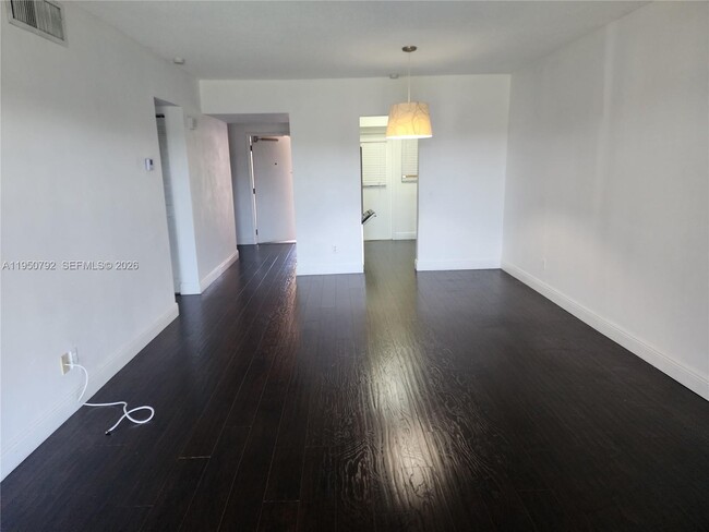 Photo - 2451 SW 82nd Ave Unit 309