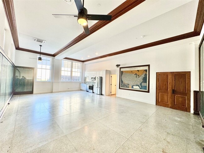 Photo - 2102 Mechanic St Unidad 105