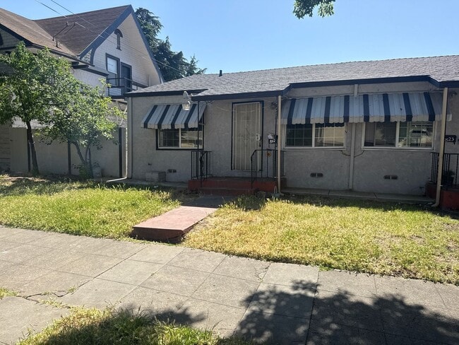 Photo - 817-823 Monroe St Unit 817 Monroe St