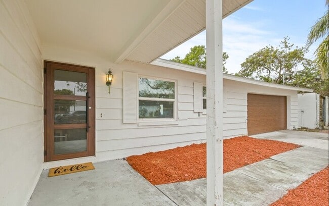 Photo - Home For Rent in Clearwater Manor!