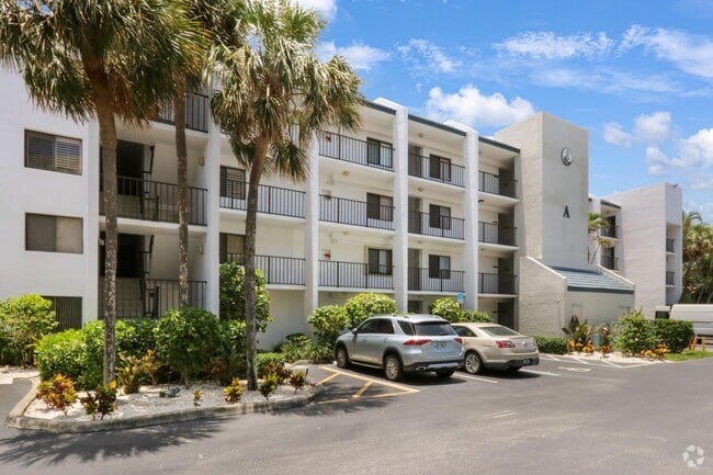 Building Photo - 1605 S US Hwy 1 Unit A102 Rental