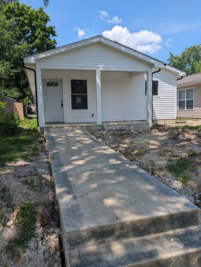 Dodge Ave - Dodge Ave House