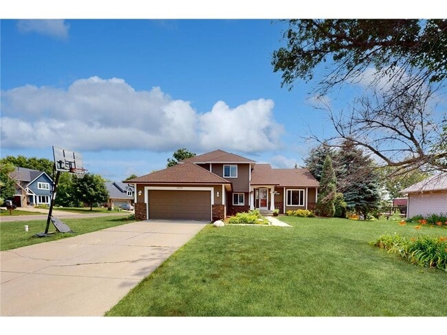 Photo - 2079 Woodbridge Way House