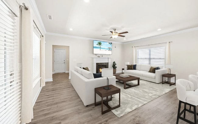 Photo - 212 Thunder Forest Ln