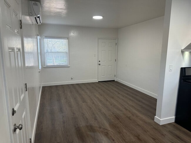 Photo - 7825 8th St Unidad 7835