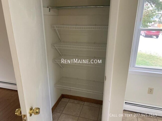 Photo - 13 Hemlock St