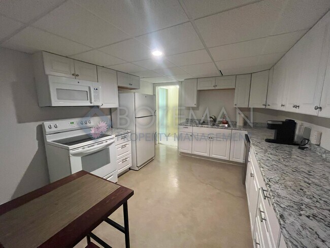 Photo - 1109 N Cedarview Dr