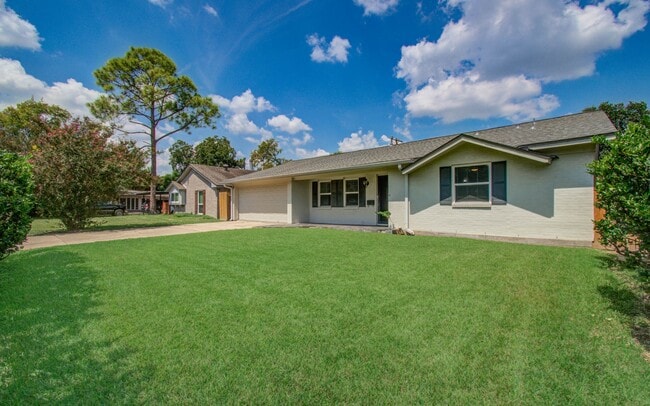 Photo - 9410 Highmeadow Dr