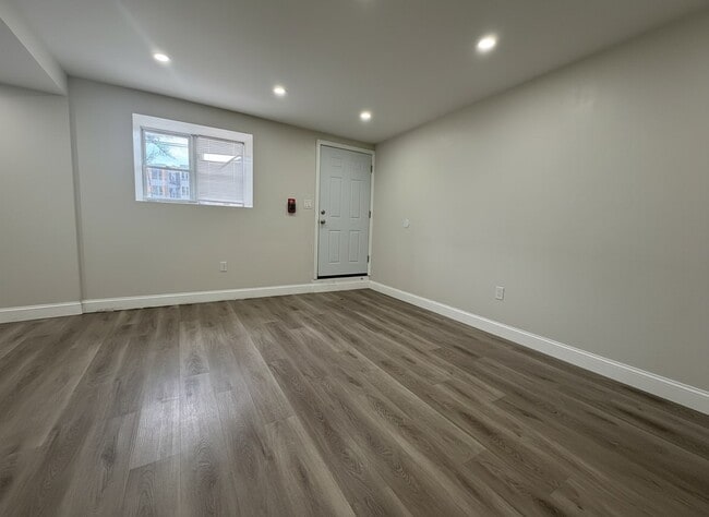 Photo - 6900 Cedar Park Ave