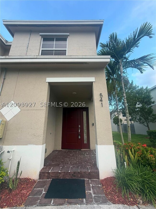 541 NE 5th Terrace
