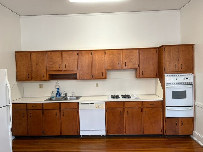 Photo - Stark Avenue 1310(2) Unit C