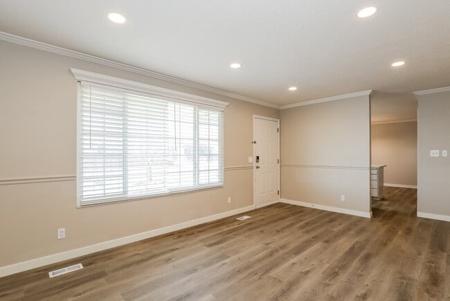 Photo - 6187 Misty Way