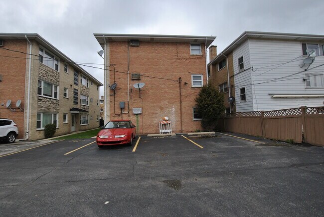 Photo - 8221 W Walsh Ln Unidad GF