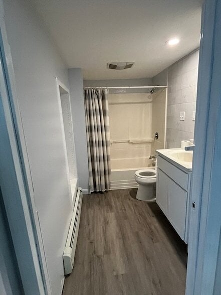 Building Photo - 46 Lowell St Unit B Rental