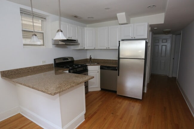 Photo - 3446 N Bell Ave Unit 6H