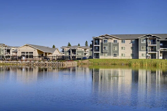 Building Photo - Copper Hill Rental