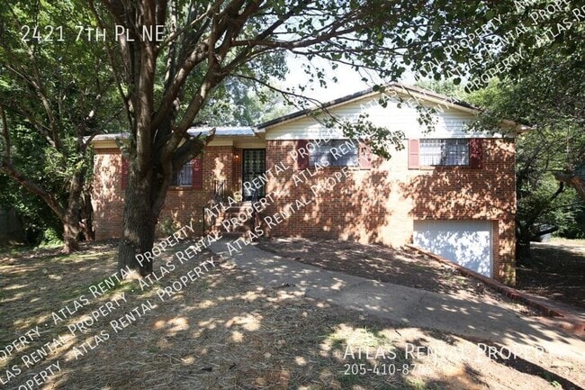 Building Photo - 2421 7th Pl NE Rental