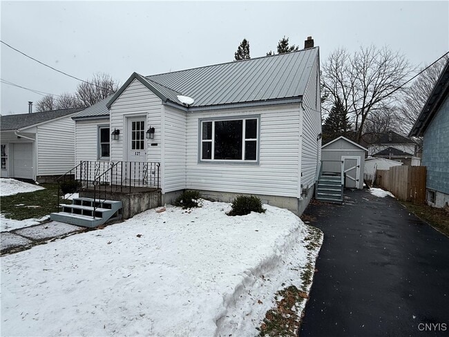 Building Photo - 127 Wyoming Ave