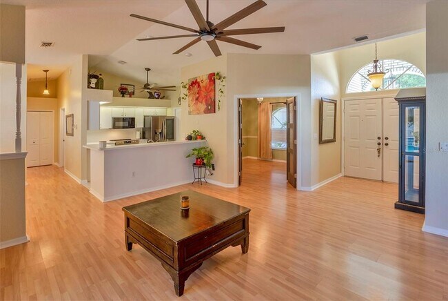 Photo - 4230 Onorio St